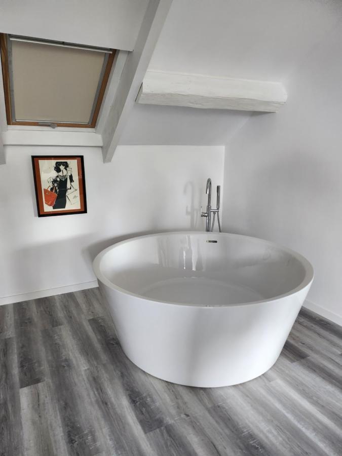 Maison Face A L'Abbaye D'Hautvillers - 2 Bedrooms 2 Bathrooms, Parking Екстер'єр фото